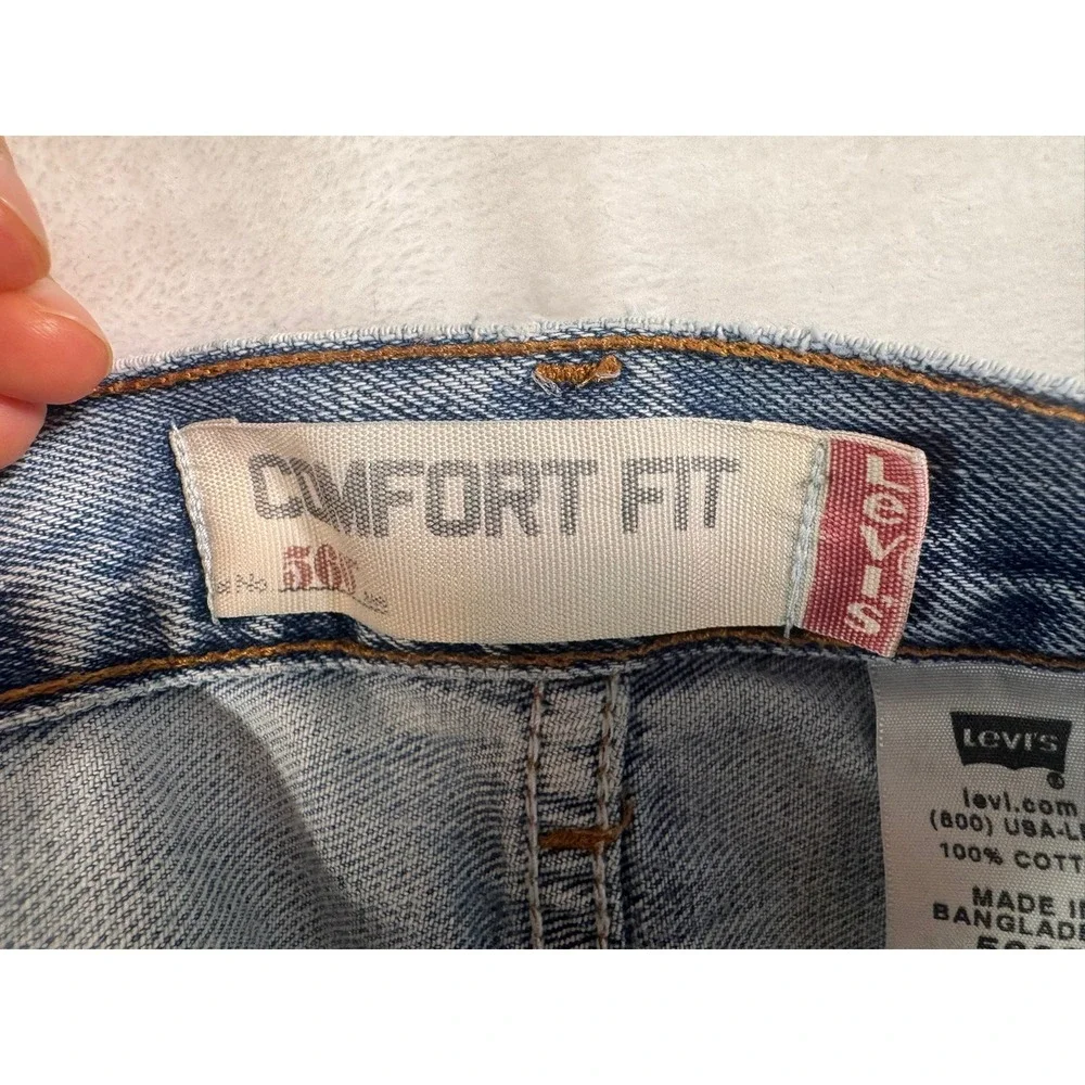 Levis 560 Comfort Fit Jeans Mens 33x32 Light Wash Blue Tapered Leg Vintage 90s